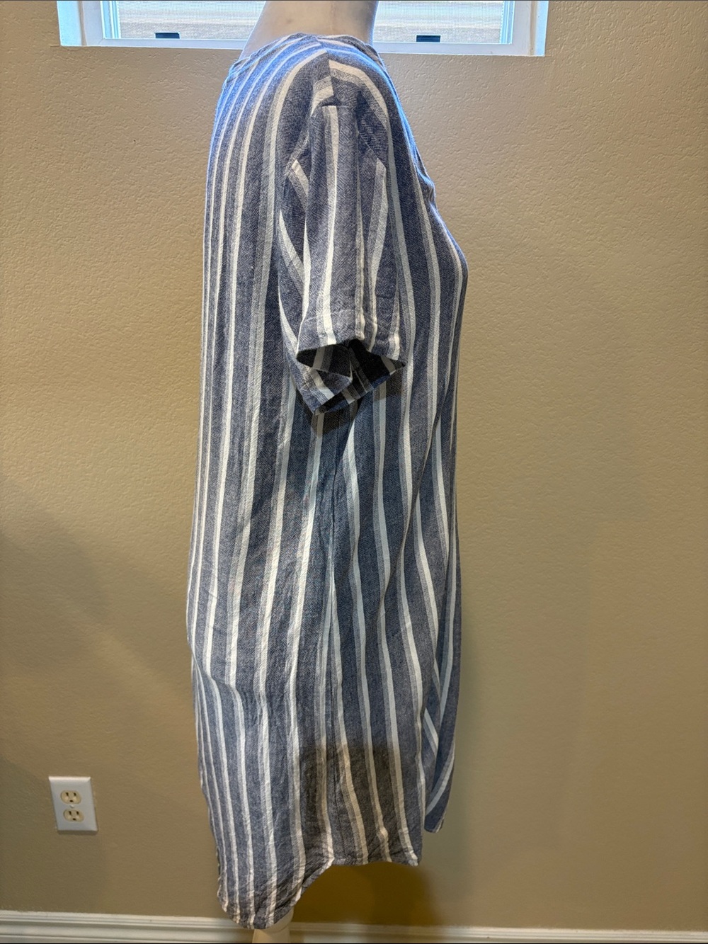 cloth & stone Blue and White Striped High-Low V-Neck Linen Blend Dress - Picture 7 of 13